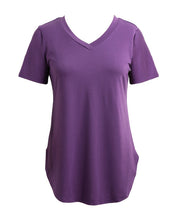 Women Solid V Neck TShirt (Plus Size)